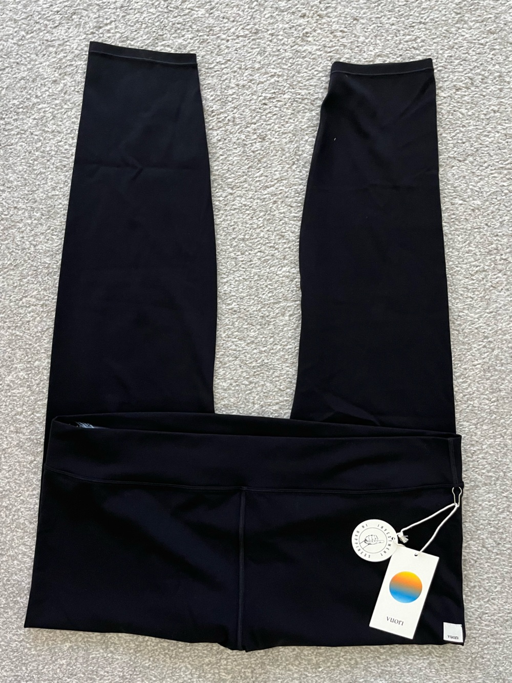 NWT Vuori All The Feels Black Leggings in Sizes XL and XXL